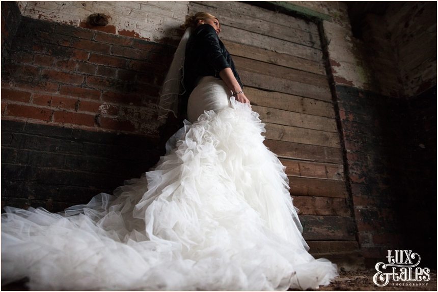 York trash the dress photography in an abandoned barn