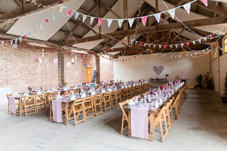 Barmbyfield Barn Wedding Photography_1962